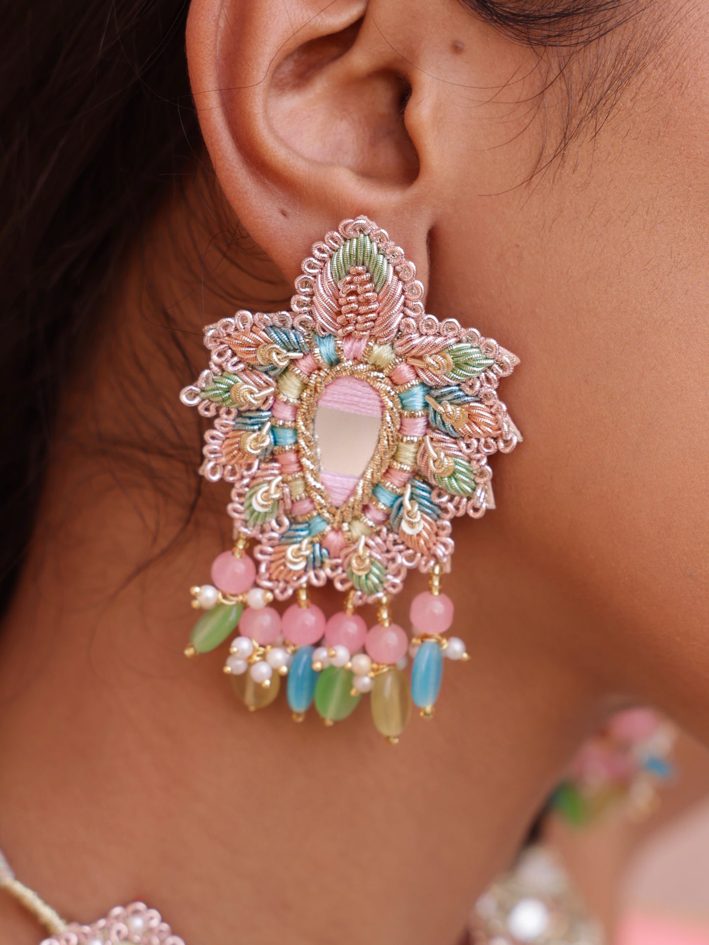 Ulfat (Stud Earrings, Mangtikka, Necklace with Drop & Pair of Hathphool)