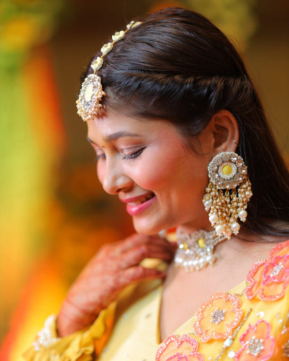 Falguni Set (Choker, Earrings & Maang Tikka) - TONOTO